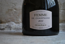 Charger l&#39;image dans la galerie, Duval-Leroy Femme de Champagne 2000
